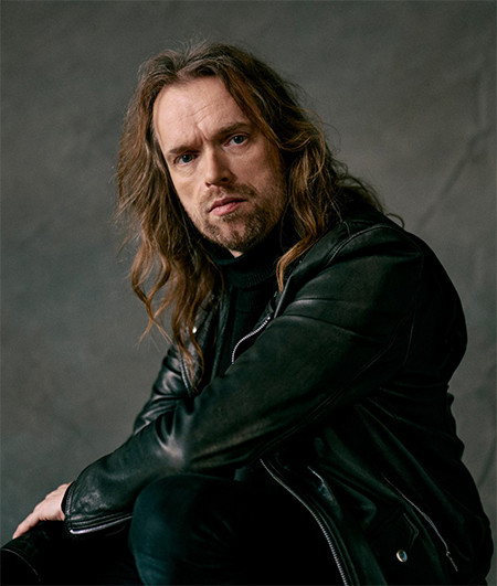 Valokeilassa tekijä -Anssi Kela